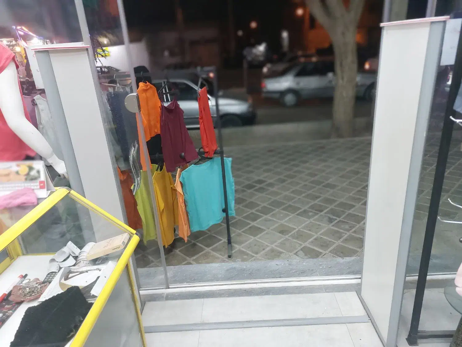 گیت دزدگیر فروشگاهی Am|فروشگاه و مغازه|خمینی‌شهر, |دیوار