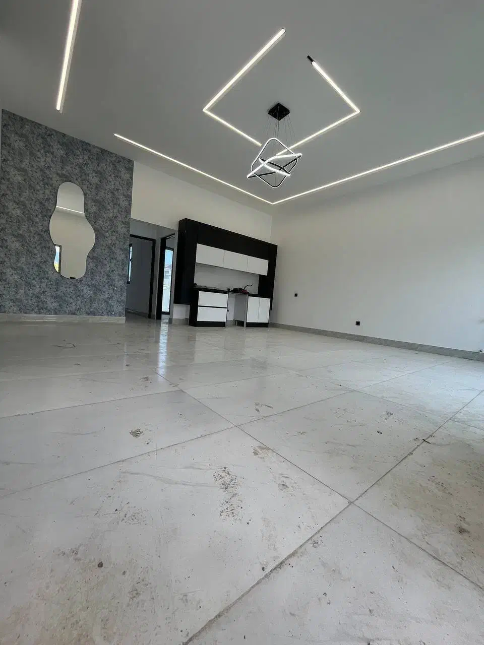 180متری2خواب ویلاسنددار|فروش خانه و ویلا|تهران, اکباتان|دیوار