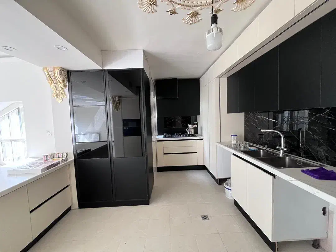 ۲۰۰متر ۴خواب خیابان ایتالیا