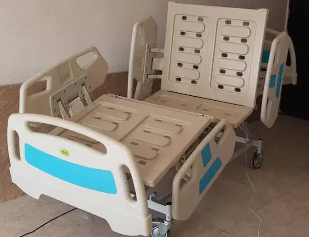 اجاره و فروش تخت،ویلچر و کلیه تجهیزات بیمارستان|آرایشی، بهداشتی، درمانی|تهران, فلسطین (میدان انقلاب)|دیوار