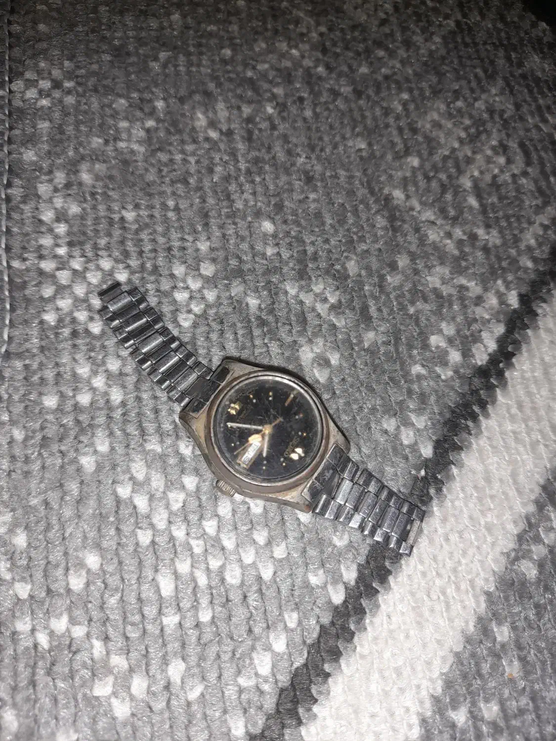 ساعت سیکو پنج|ساعت|بجنورد, |دیوار