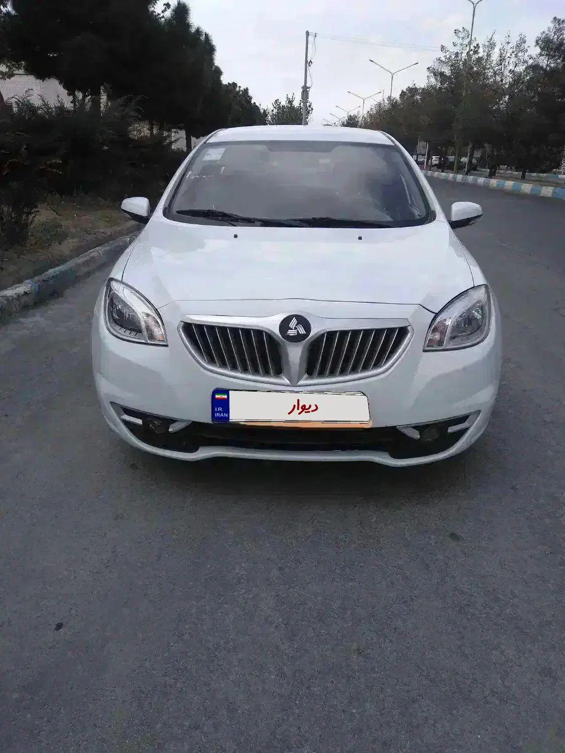 برلیانس 330 دنده ای مدل 96|خودرو سواری و وانت|فولادشهر, B7|دیوار