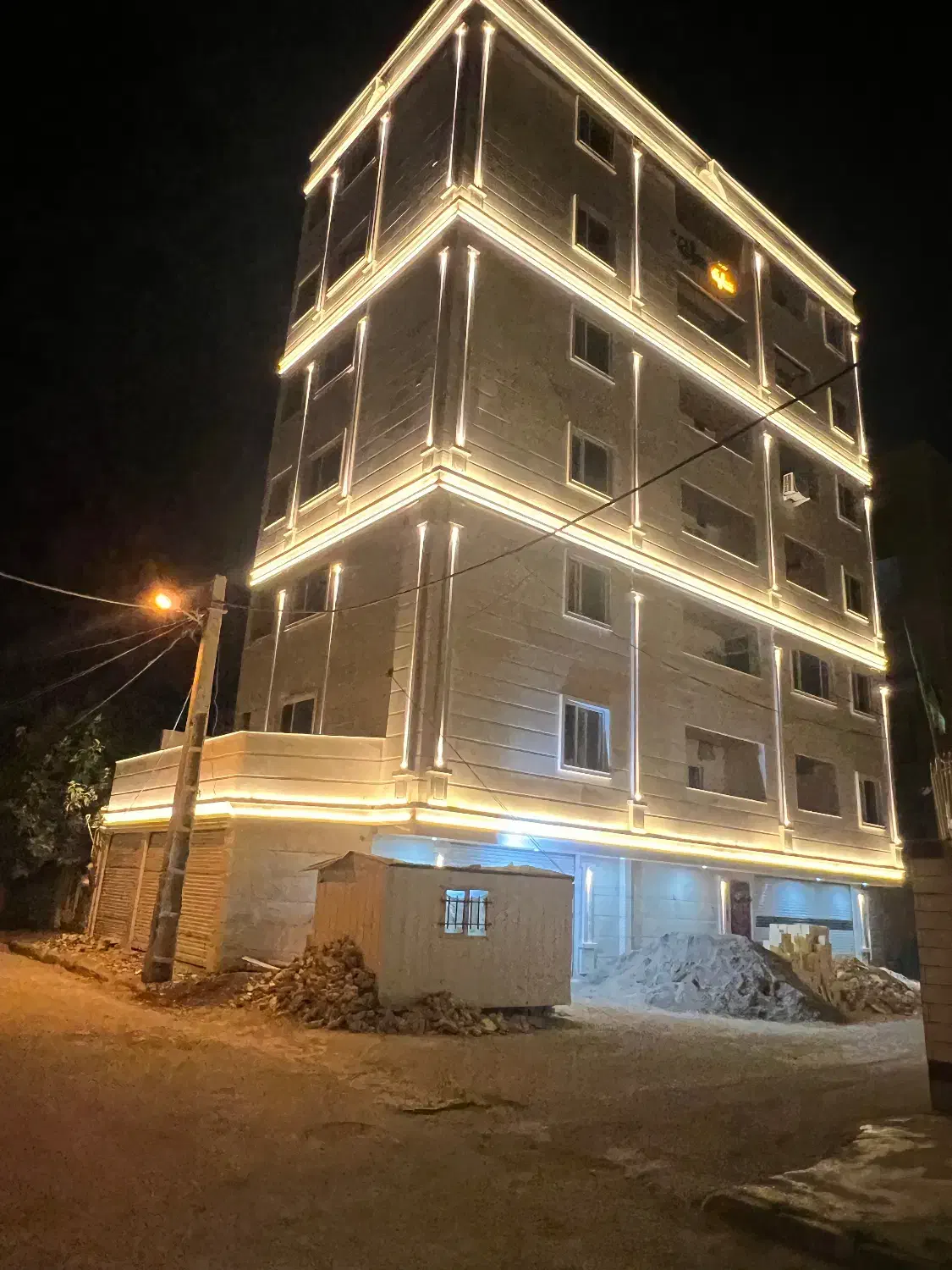 فروش اپارتمان ۱۰۰ متری هفتصددستگاه خشک|فروش آپارتمان|اسلامآباد غرب, |دیوار