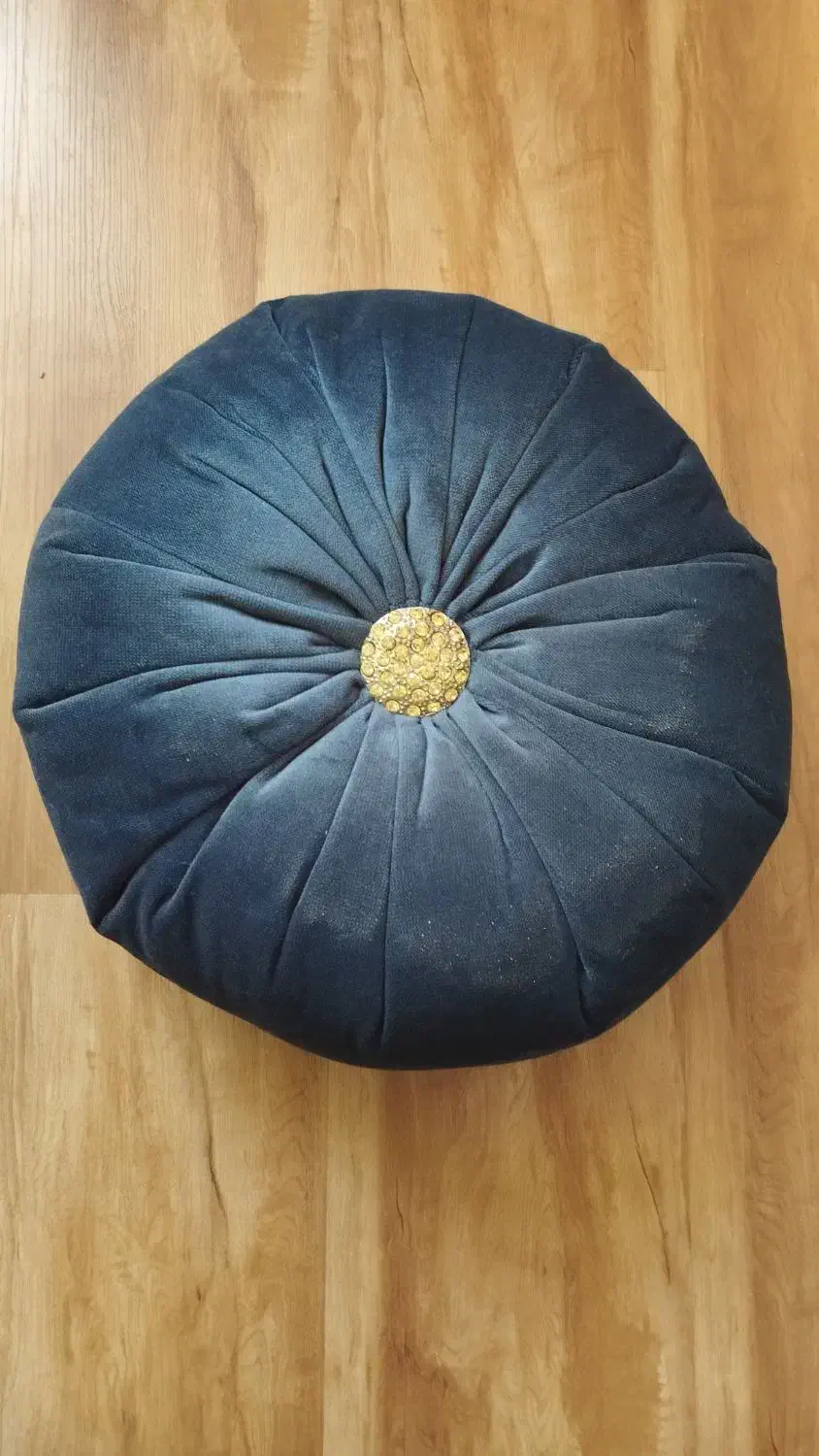 کوسن|مبلمان خانگی و میز عسلی|شاهین‌شهر, فیض|دیوار