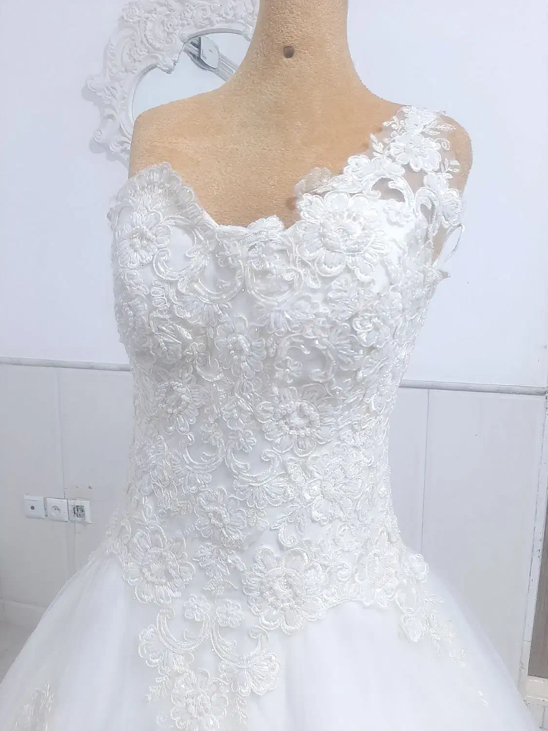 لباس عروس|لباس|قنوات, |دیوار