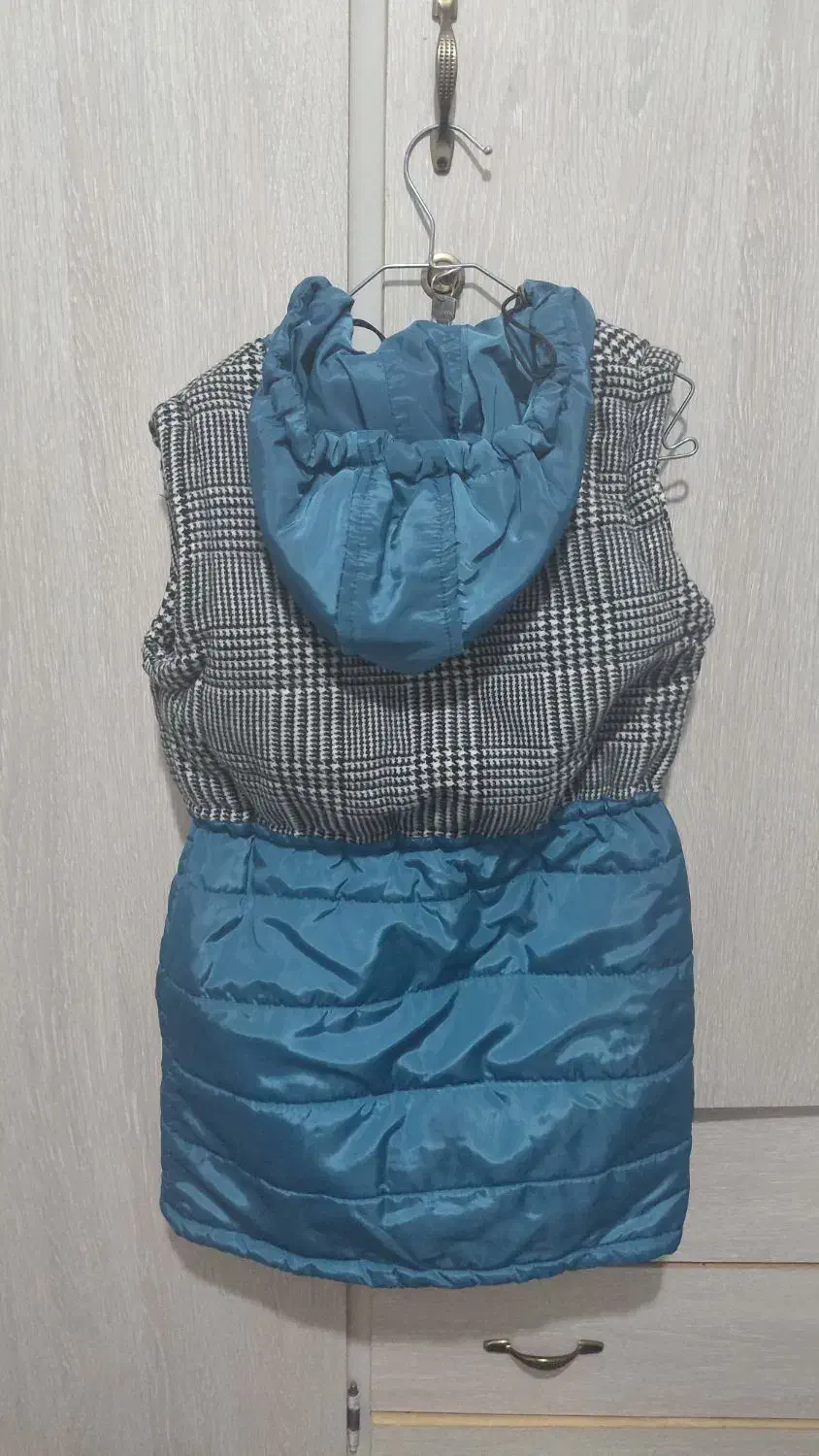 پافر|لباس|بهارستان, |دیوار