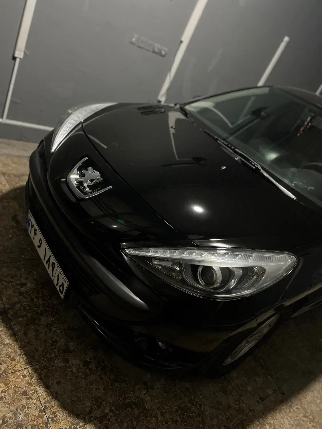 صفرشویی داخل کابین+پولیش بدنه فقط3میلیون|خدمات موتور و ماشین|تبریز, |دیوار