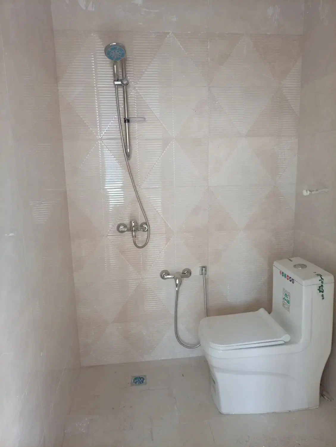 لوله کشی ساختمان|خدمات پیشه و مهارت|سنگر, |دیوار