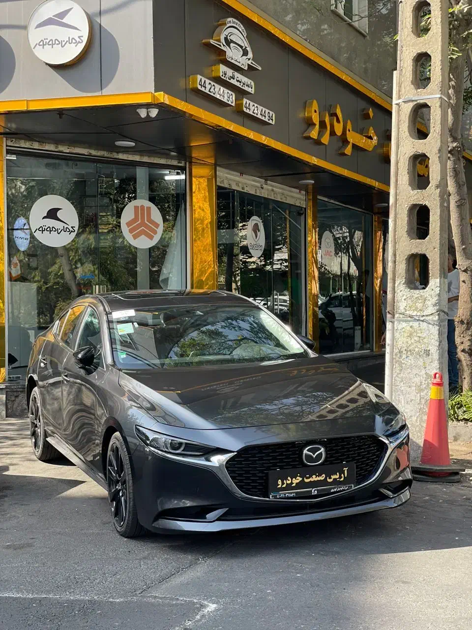 مزدا ۳/mazda 3 وارداتی/صفر/مدل 2025|خودرو سواری و وانت|تهران, ستارخان|دیوار