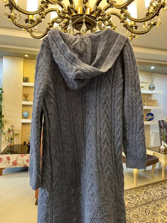 مانتوهای زمستانی|لباس|اصفهان, باغ دریاچه|دیوار