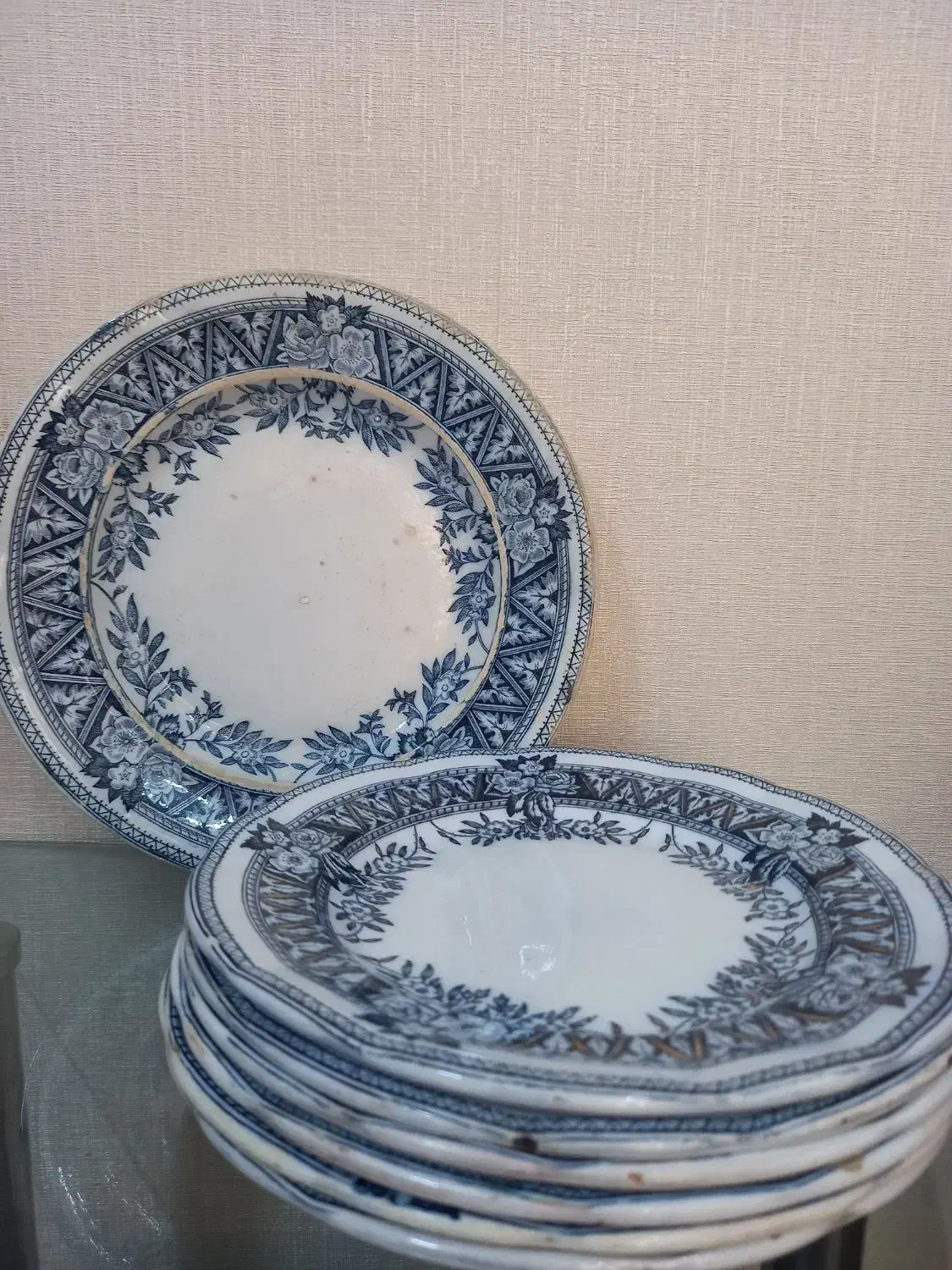 بشقاب روسی مارک کوزینسف|کلکسیون اشیاء عتیقه|قزوین, |دیوار