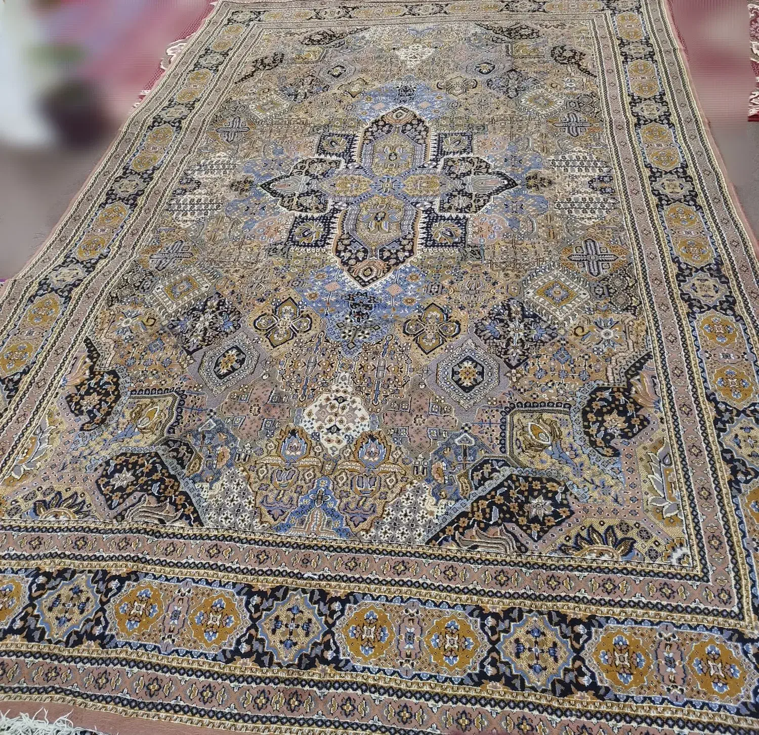 فرش ۹ متری ماشینی|فرش|تبریز, |دیوار