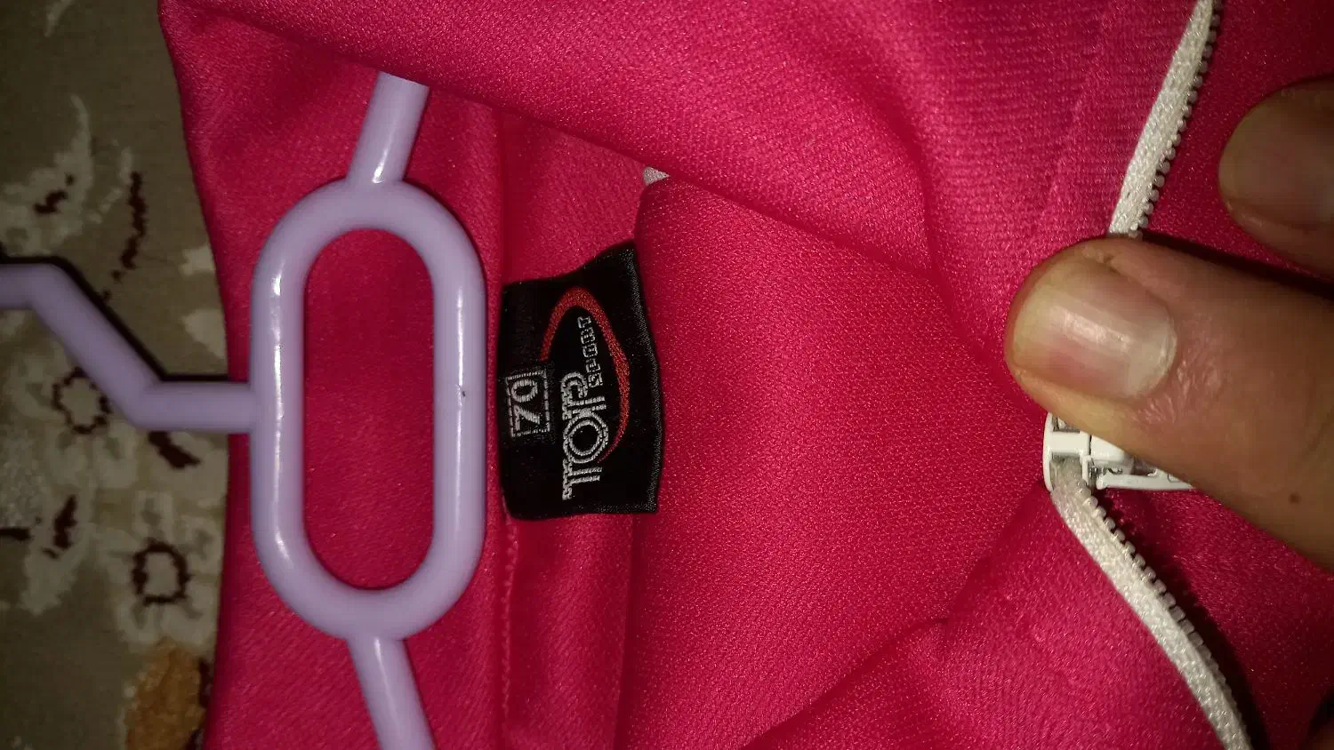 لباس ورزشی دخترانه در حد نو|لباس|نجفآباد, فیروزآباد|دیوار