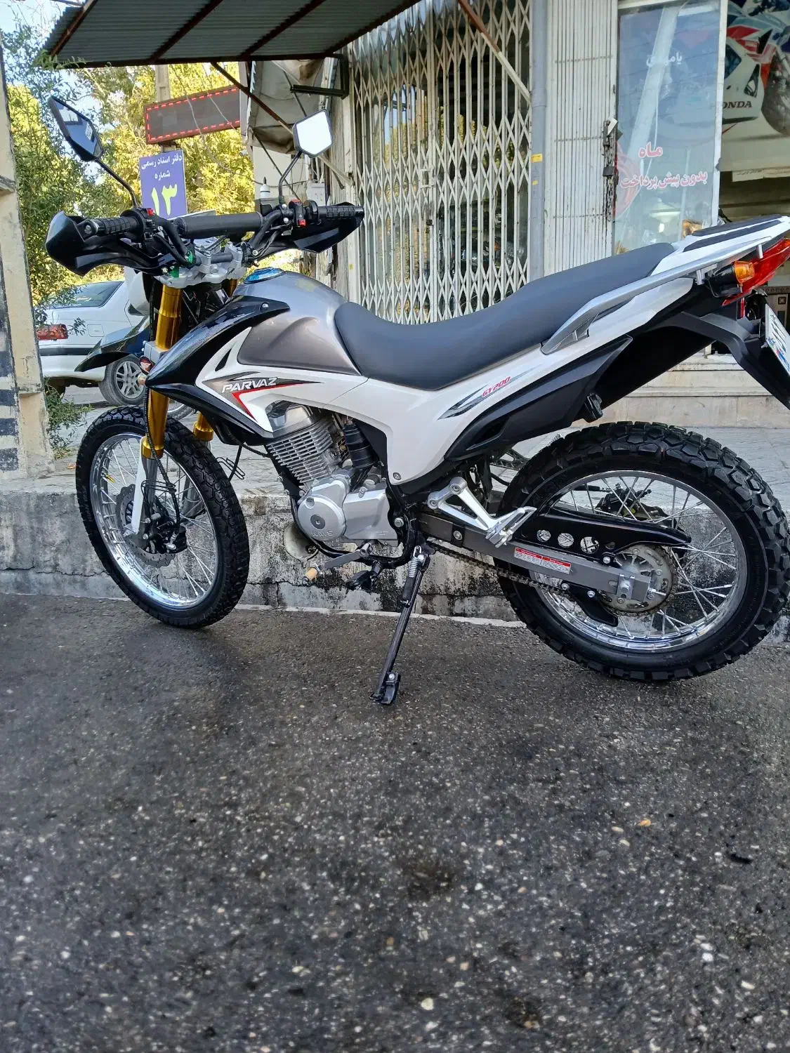 تریل پرواز|موتورسیکلت|خرم‌آباد, |دیوار