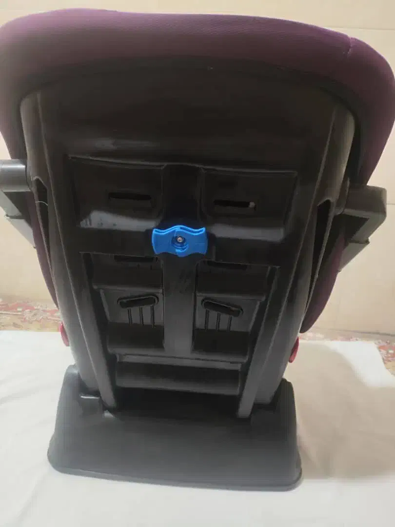 صندلی ماشین کودک|تخت و صندلی بچه|رباط‌کریم, نصیرشهر|دیوار