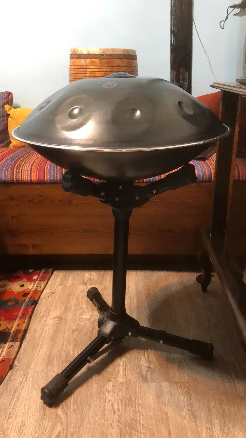 هنگ درام برند مهردرام|درام و پرکاشن|قائم‌شهر, |دیوار