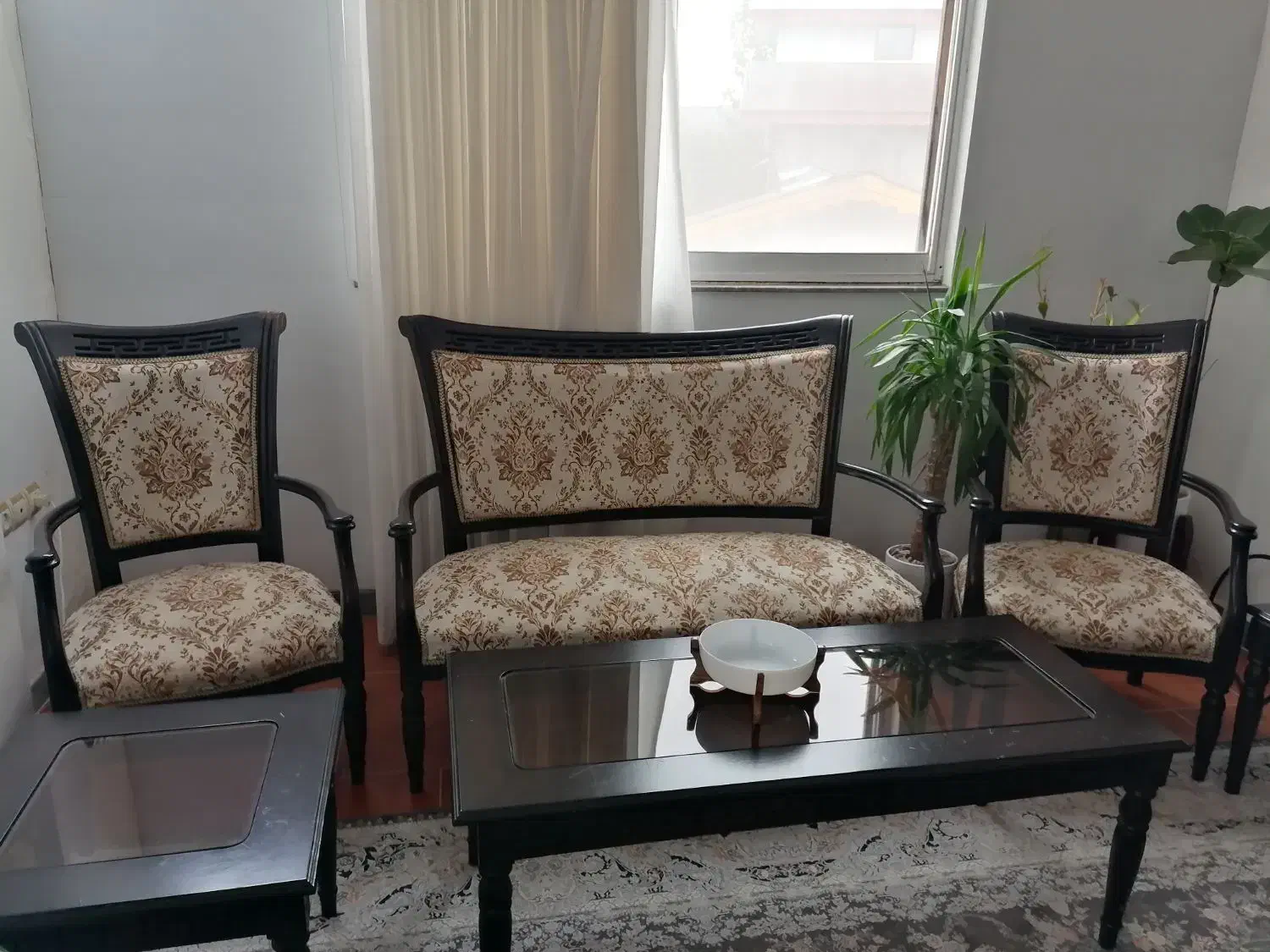 مبل اتریشی|مبلمان خانگی و میز عسلی|سیاهکل, |دیوار