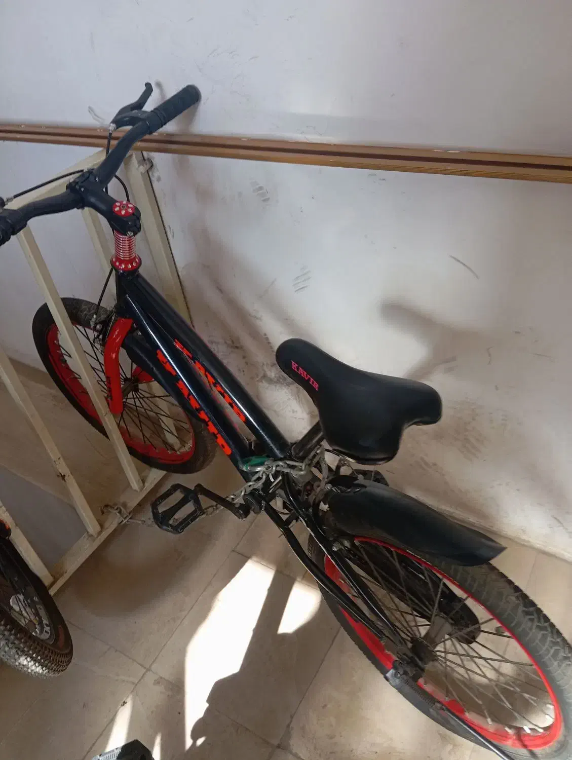 فروش یک عدد دوچرخه سالم ۲۰ دخترونه|دوچرخه، اسکیت، اسکوتر|قدس, شهر‌قدس|دیوار