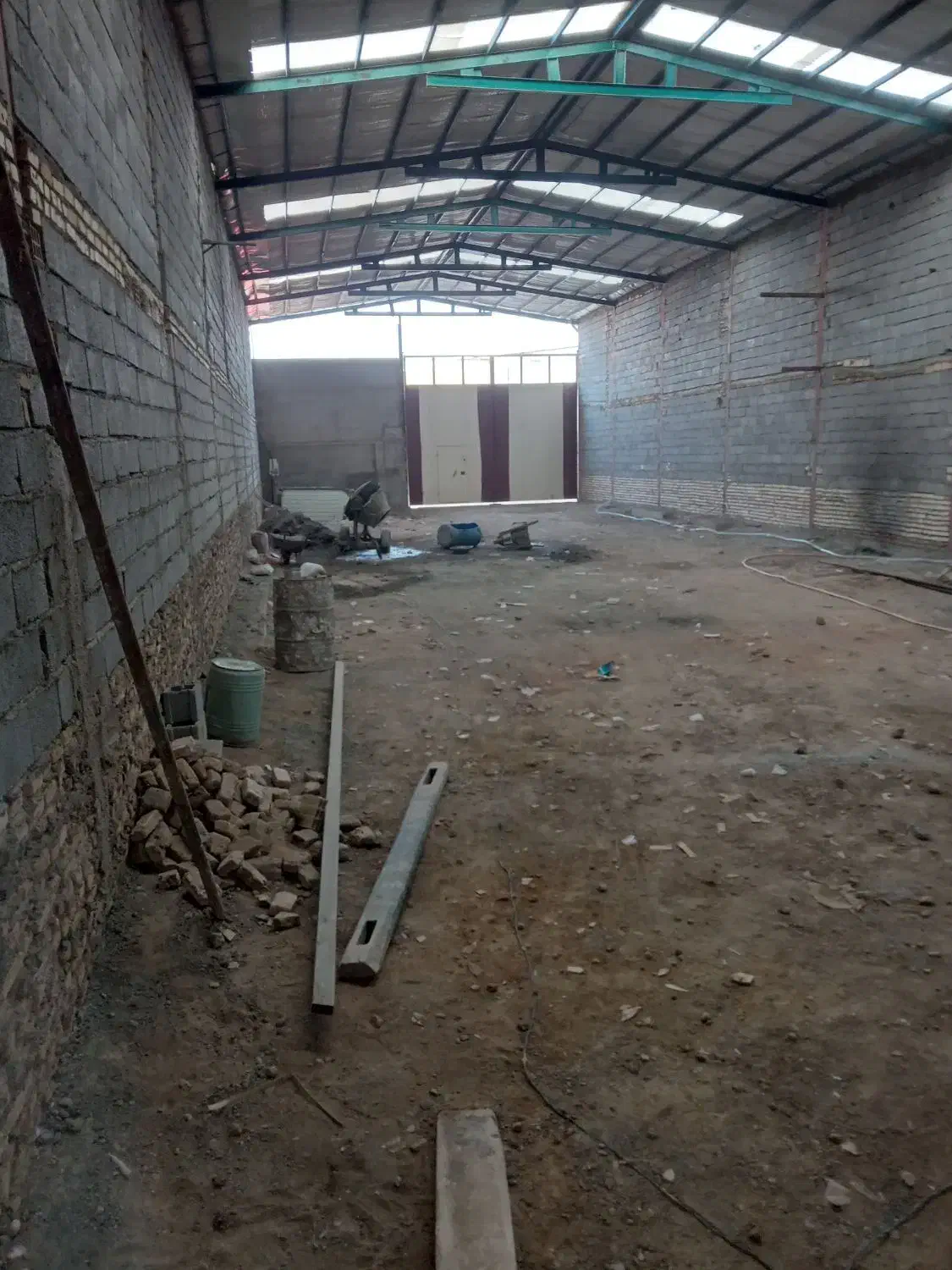 اجاره سالن ۴۰۰مترجاده مایان|اجارهٔ دفتر صنعتی، کشاورزی، تجاری|صوفیان, |دیوار