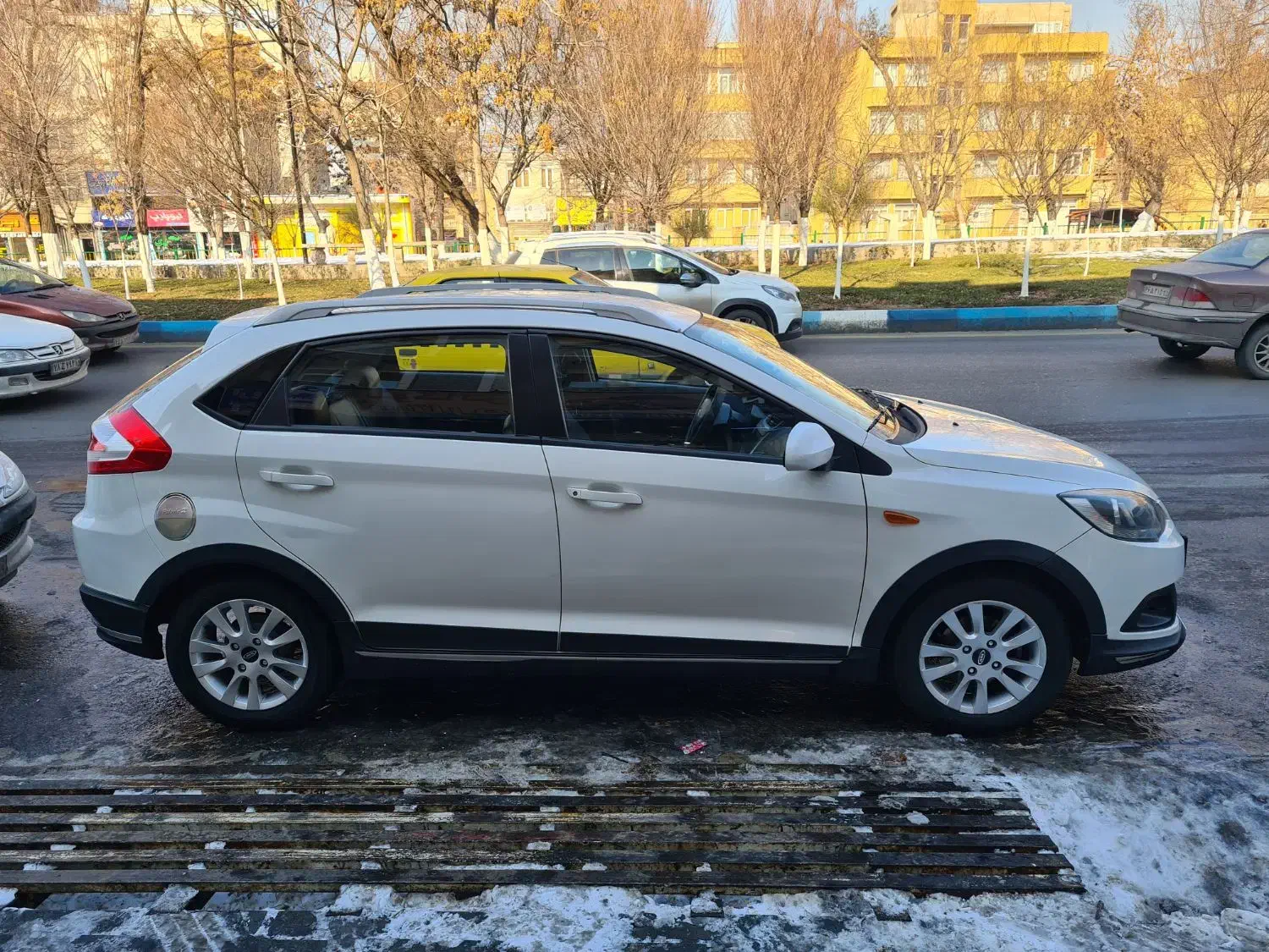 ام وی ام|خودرو سواری و وانت|تبریز, |دیوار