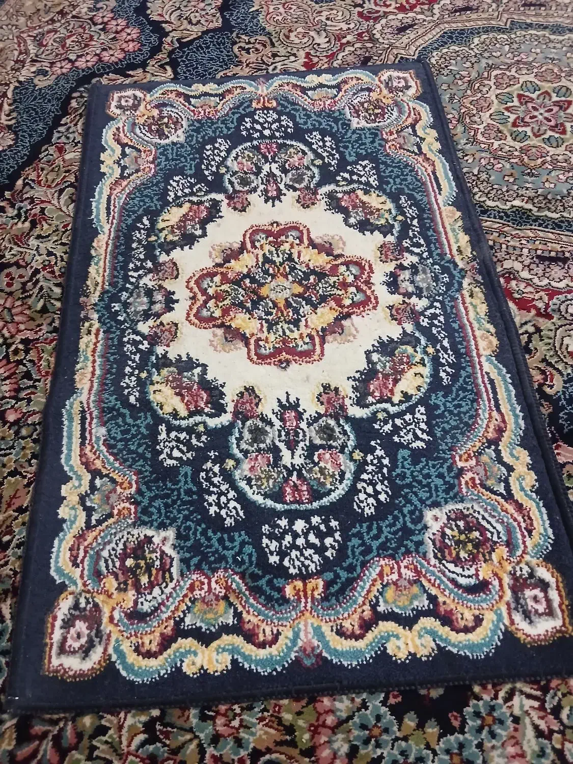 پادری|پادری|مشهد, شهید معقول|دیوار