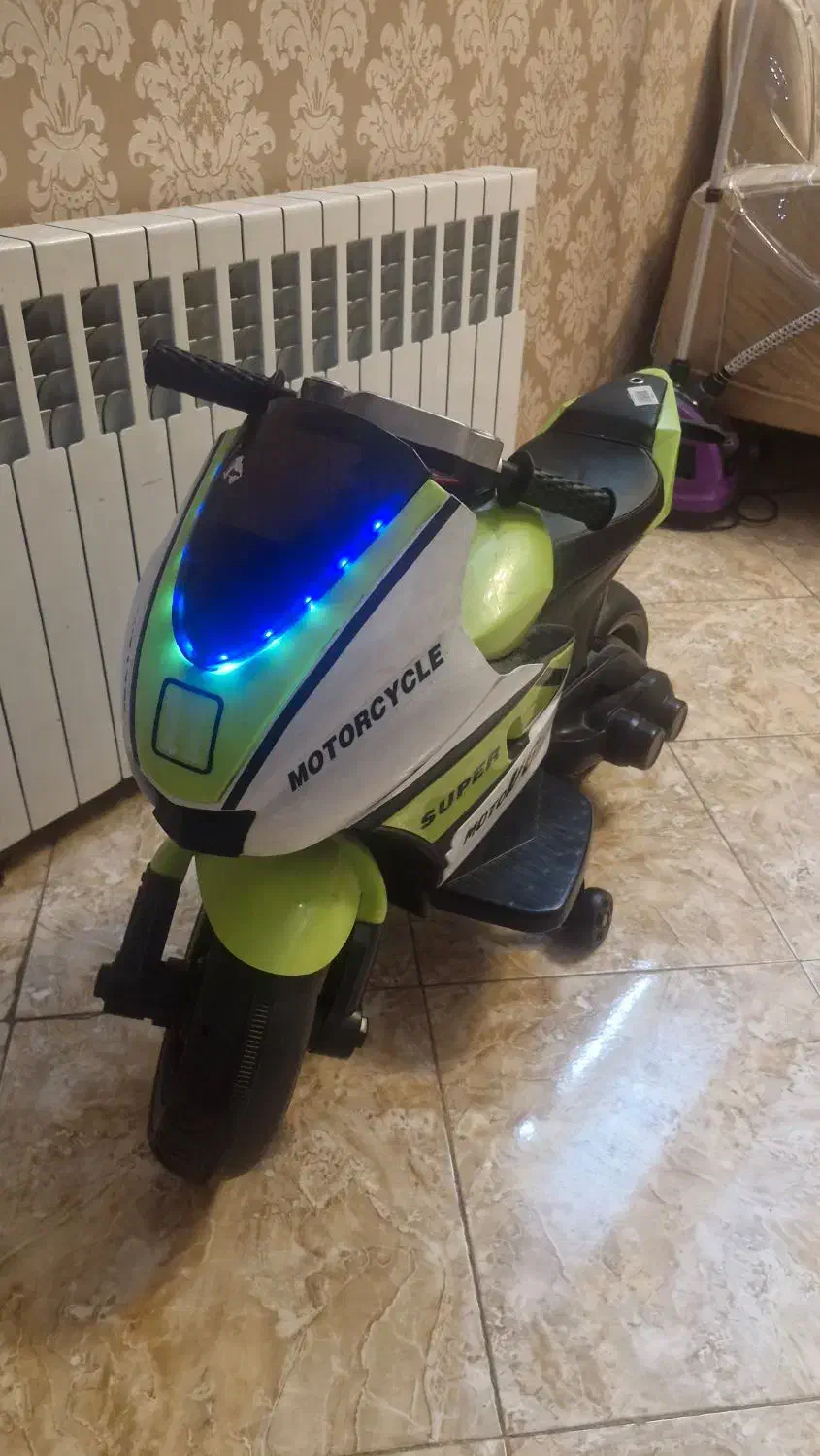 موتور شارژی طرح مسابقه ای|اسباببازی|مشهد, آزادشهر|دیوار