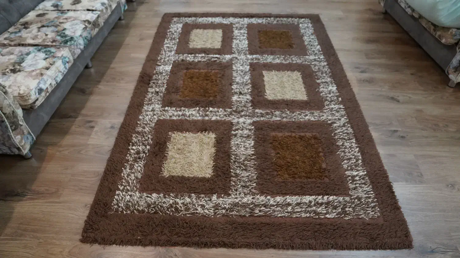 فرش ۴ متری|فرش|اصفهان, شهریار|دیوار