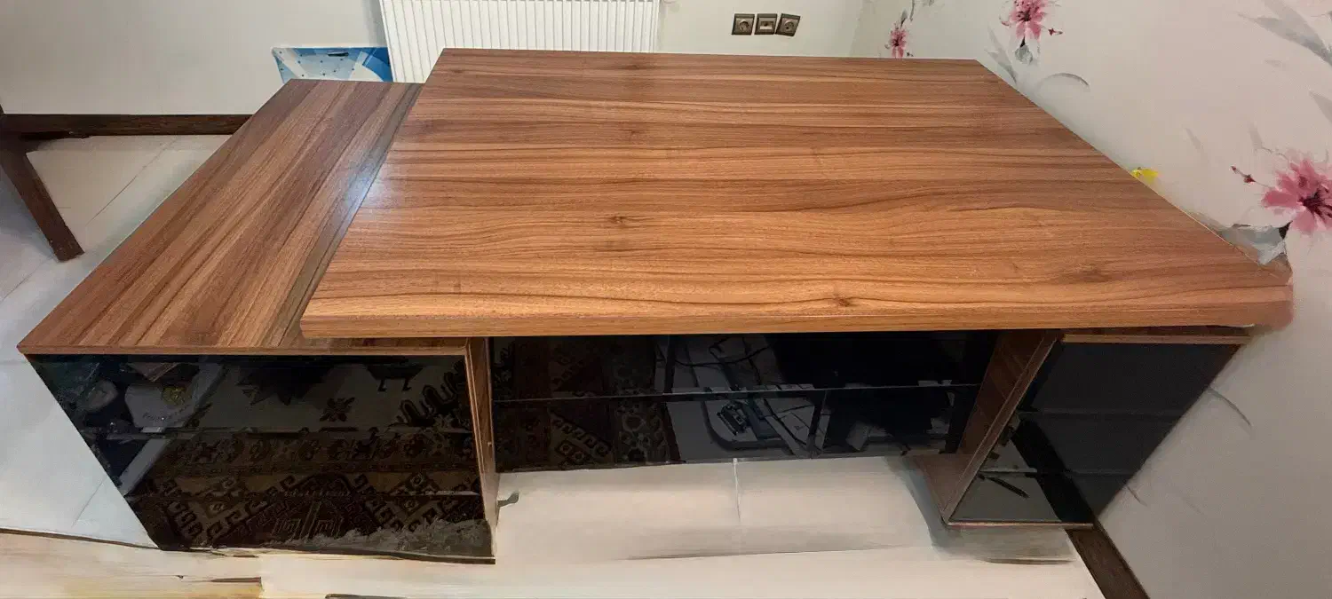 میز مدیریتی|مبلمان اداری|ابریشم, |دیوار