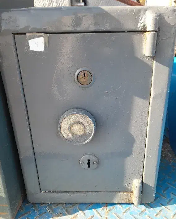 گاوصندوق دست دوم اصلی کاوه وزن سنگین|ابزارآلات|تربت‌حیدریه, ۴۵ متری|دیوار