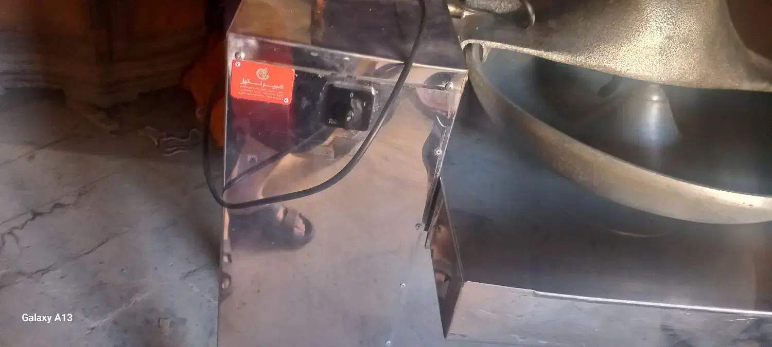 فروش فوری دستگاه سبزی خردکنی|خردکن، آسیاب، غذاساز|تویسرکان, |دیوار