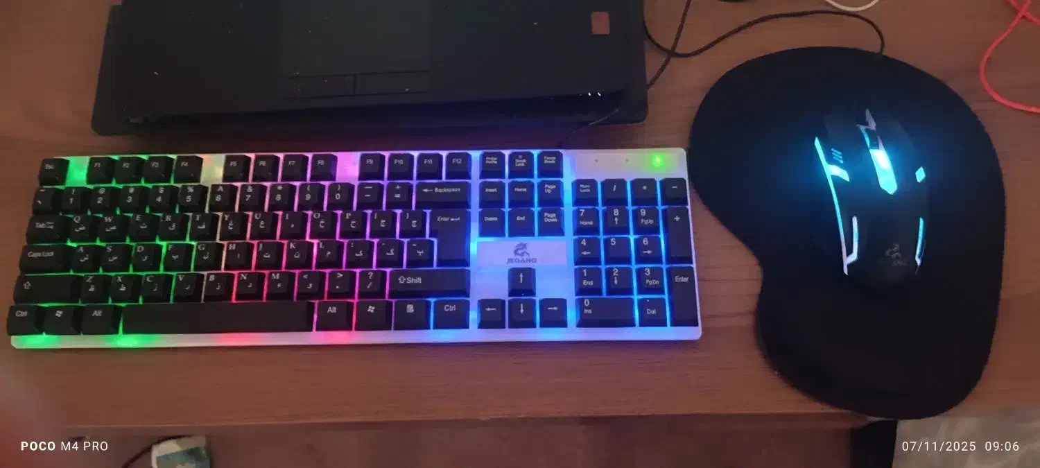 ماوس و کیبورد کاملا سالم|قطعات و لوازم جانبی رایانه|اشکنان, |دیوار