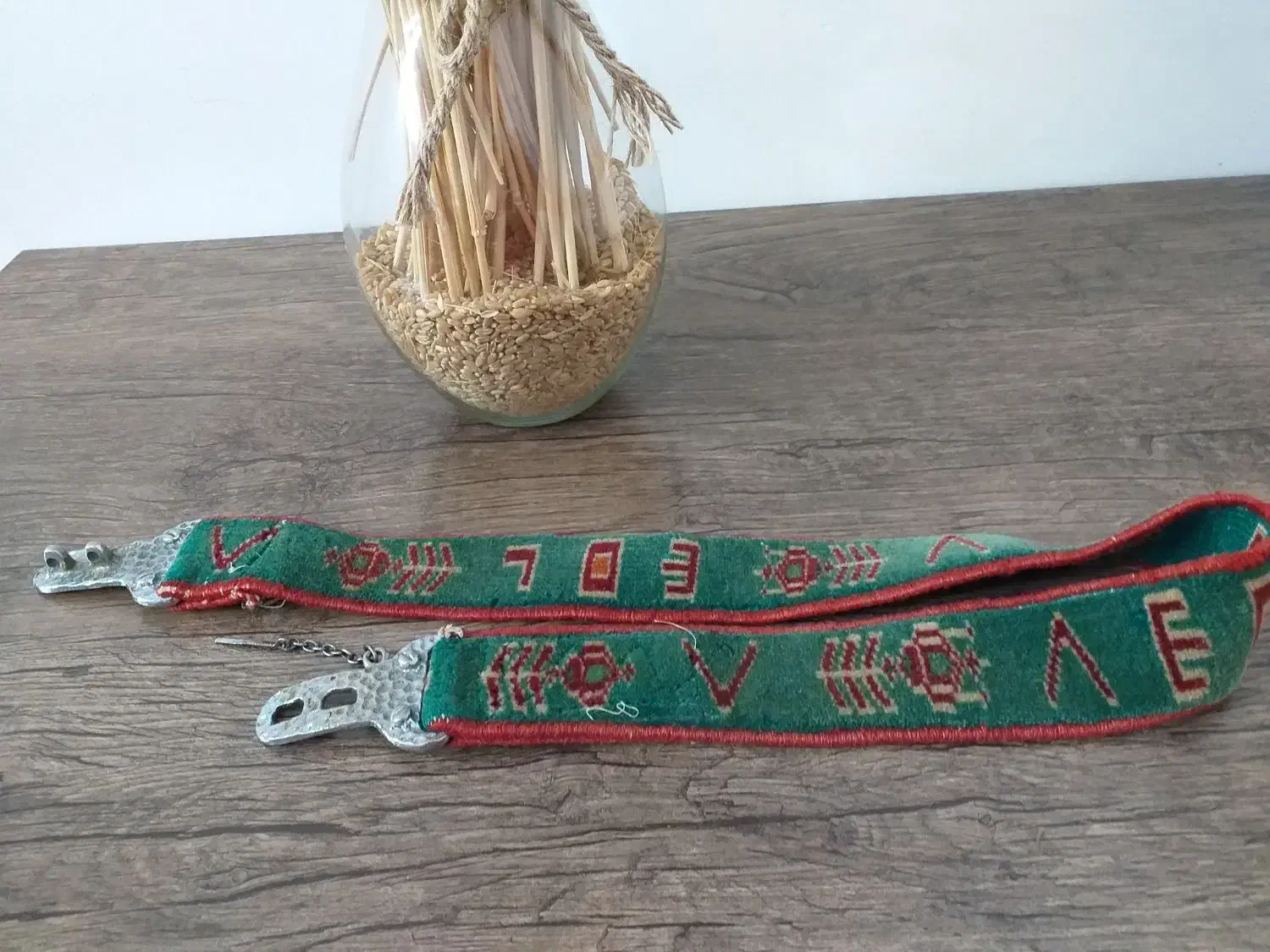 کمر بند عتیقه ۱۲۰ ساله دست بافت|کلکسیون اشیاء عتیقه|پاکدشت, پاکدشت (مامازند)|دیوار