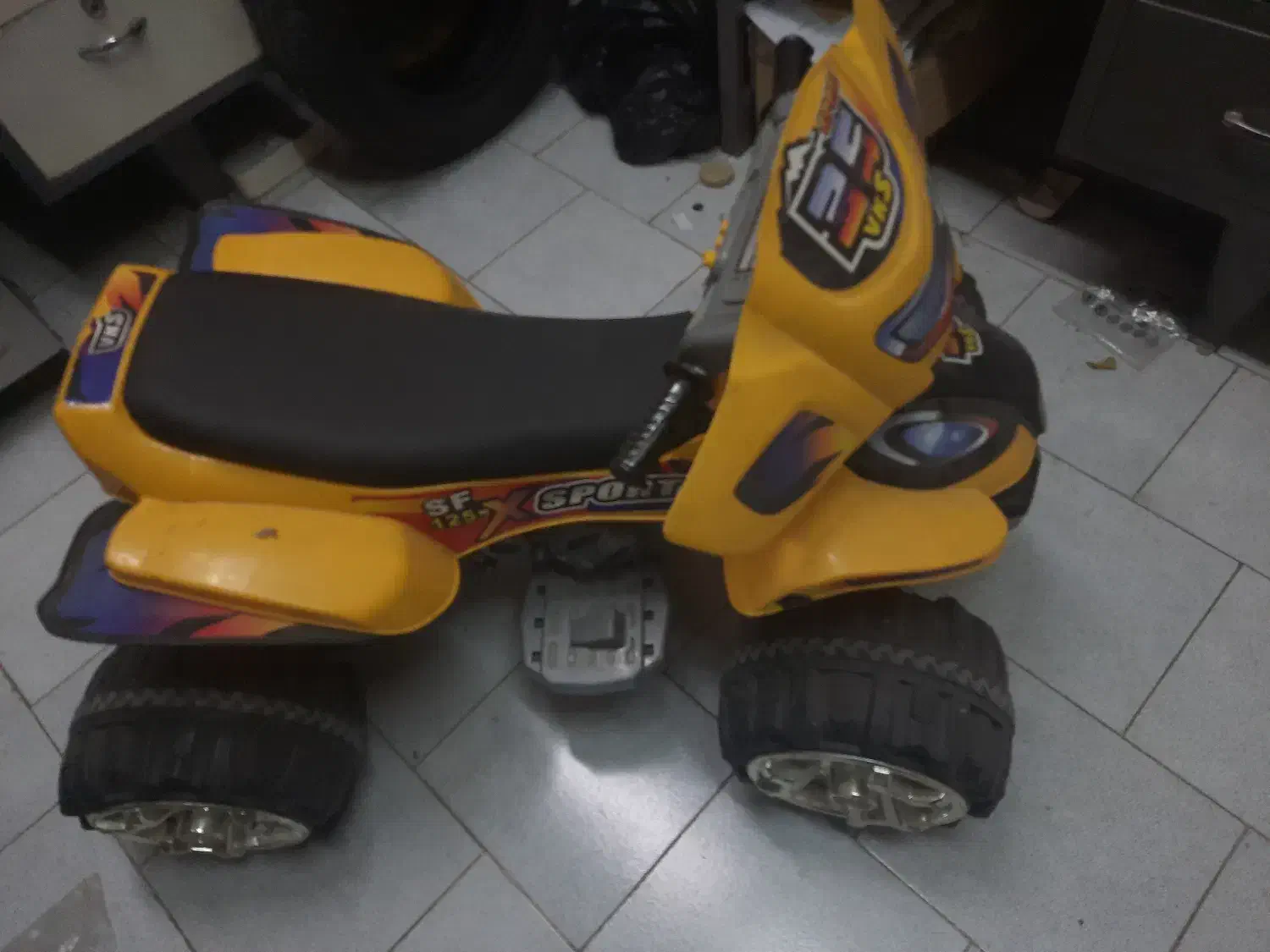 موتور چهار چرخ شارژی پر قدرت|اسباب‌‌بازی|شیراز, شاهجیان|دیوار