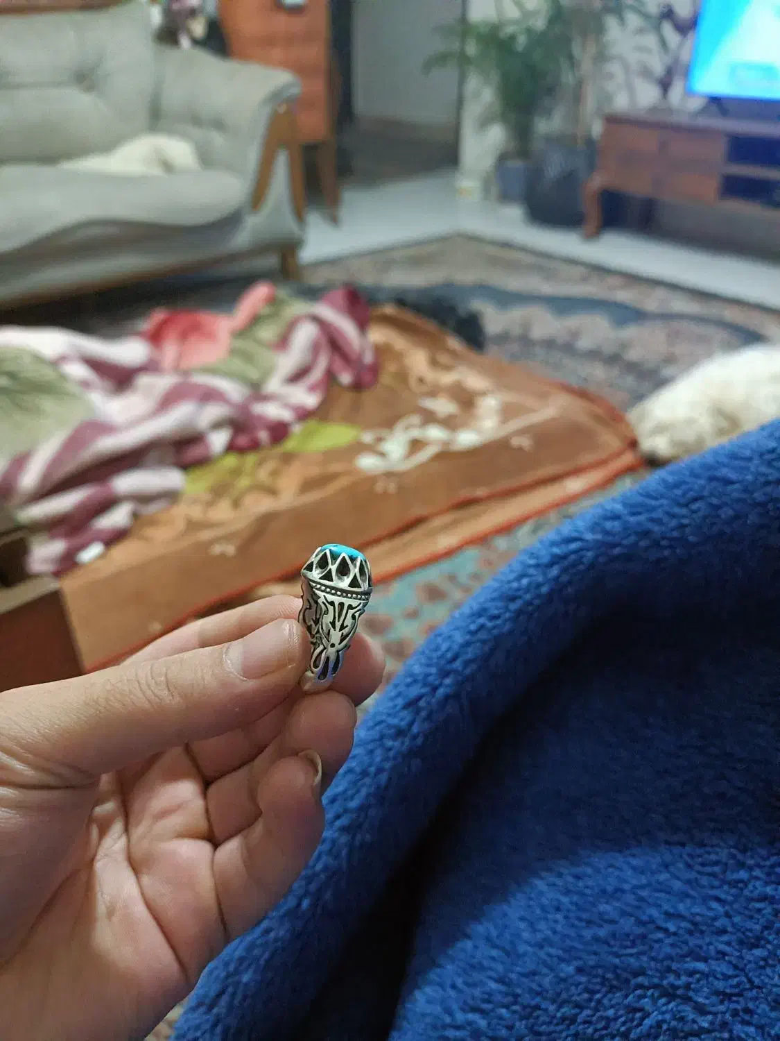 نقره فیروزه|جواهرات|مشهد, هفت تیر (نه دره)|دیوار