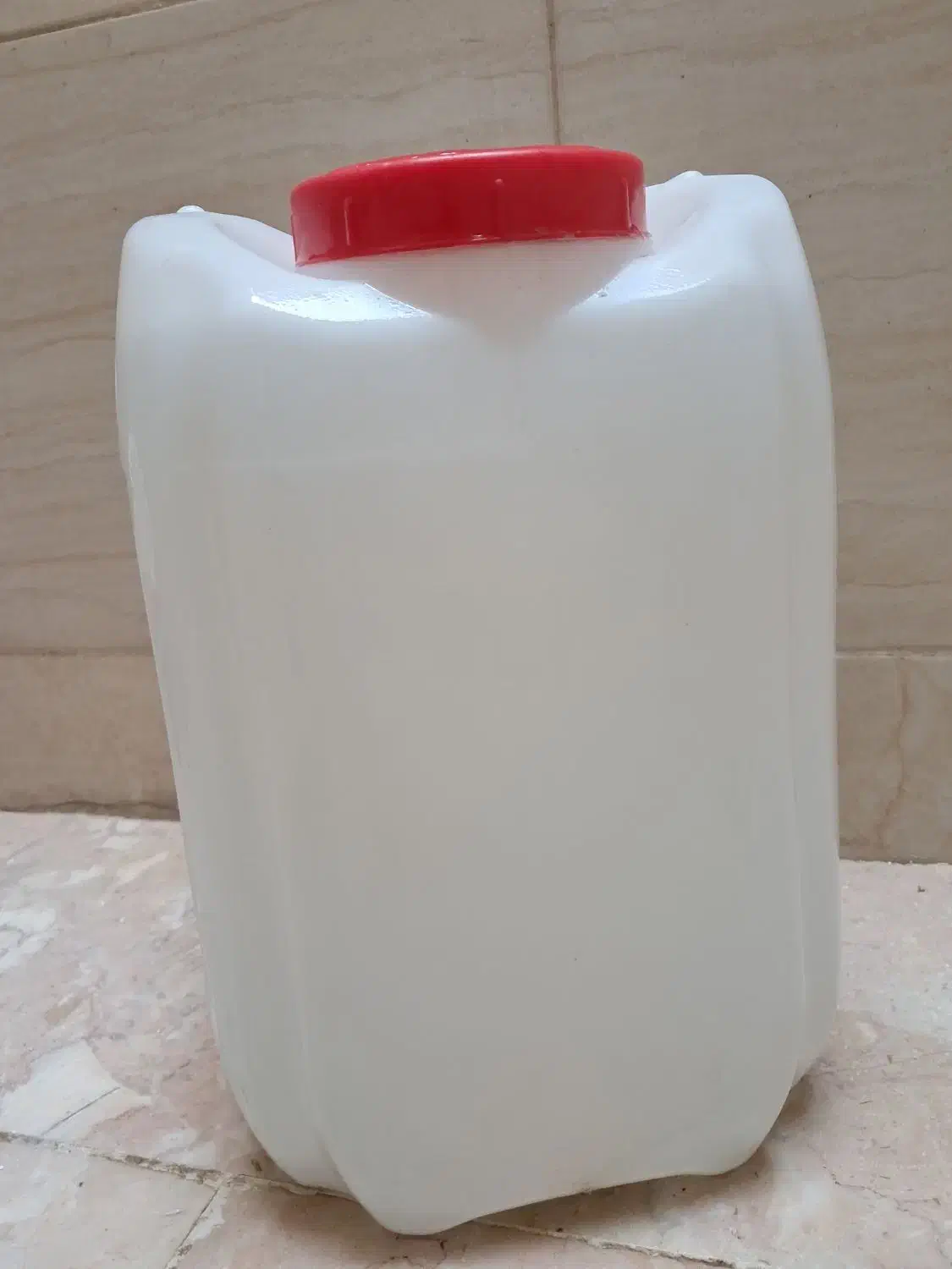 دبه ۲۰ لیتری|ظروف نگهدارنده، پلاستیکی، یکبارمصرف|قم, کلهری|دیوار