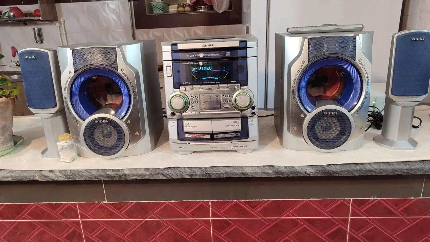 یک دستگاه ضبط ایوا|سیستم صوتی خانگی|مرند, |دیوار