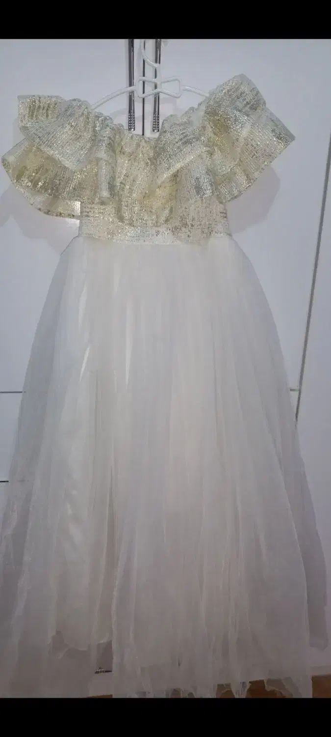 لباس عروس دخترانه|لباس|سبزوار, قصبه شرقی|دیوار