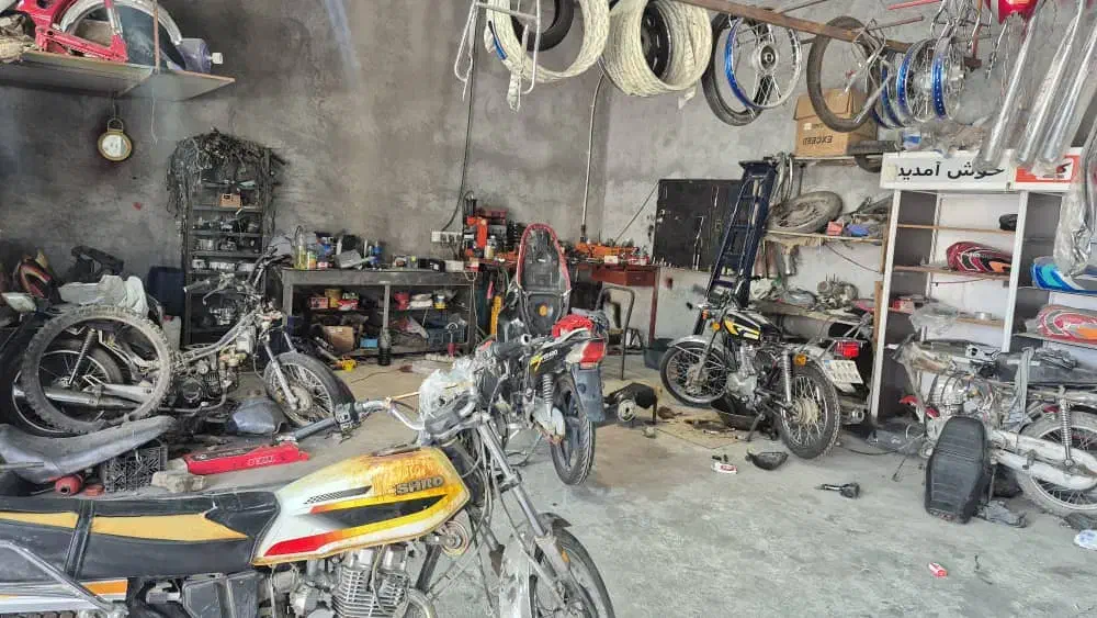 فروش تعمیرگاه و مجتمع یدکی موتورسیکلت|فروشگاه و مغازه|لامرد, |دیوار