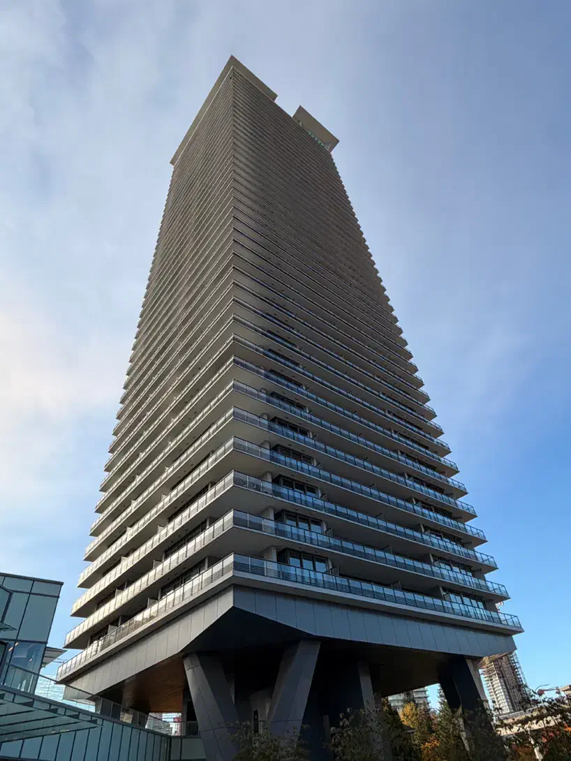 پیش فروش واحد در لوکس ترین برج مهستان ویو دریا|پیشفروش املاک|قشم, |دیوار