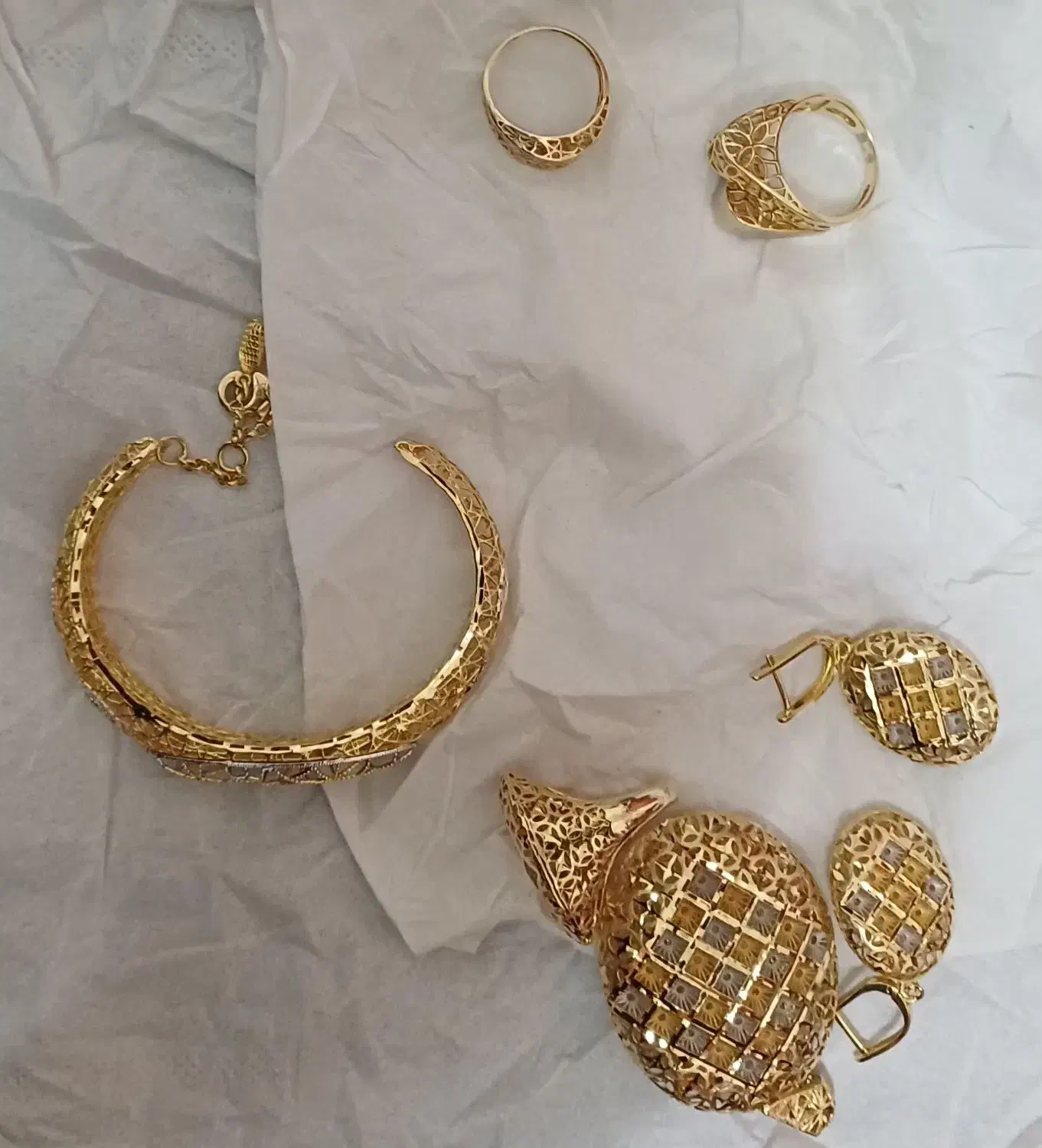 طلا|جواهرات|جهرم, |دیوار