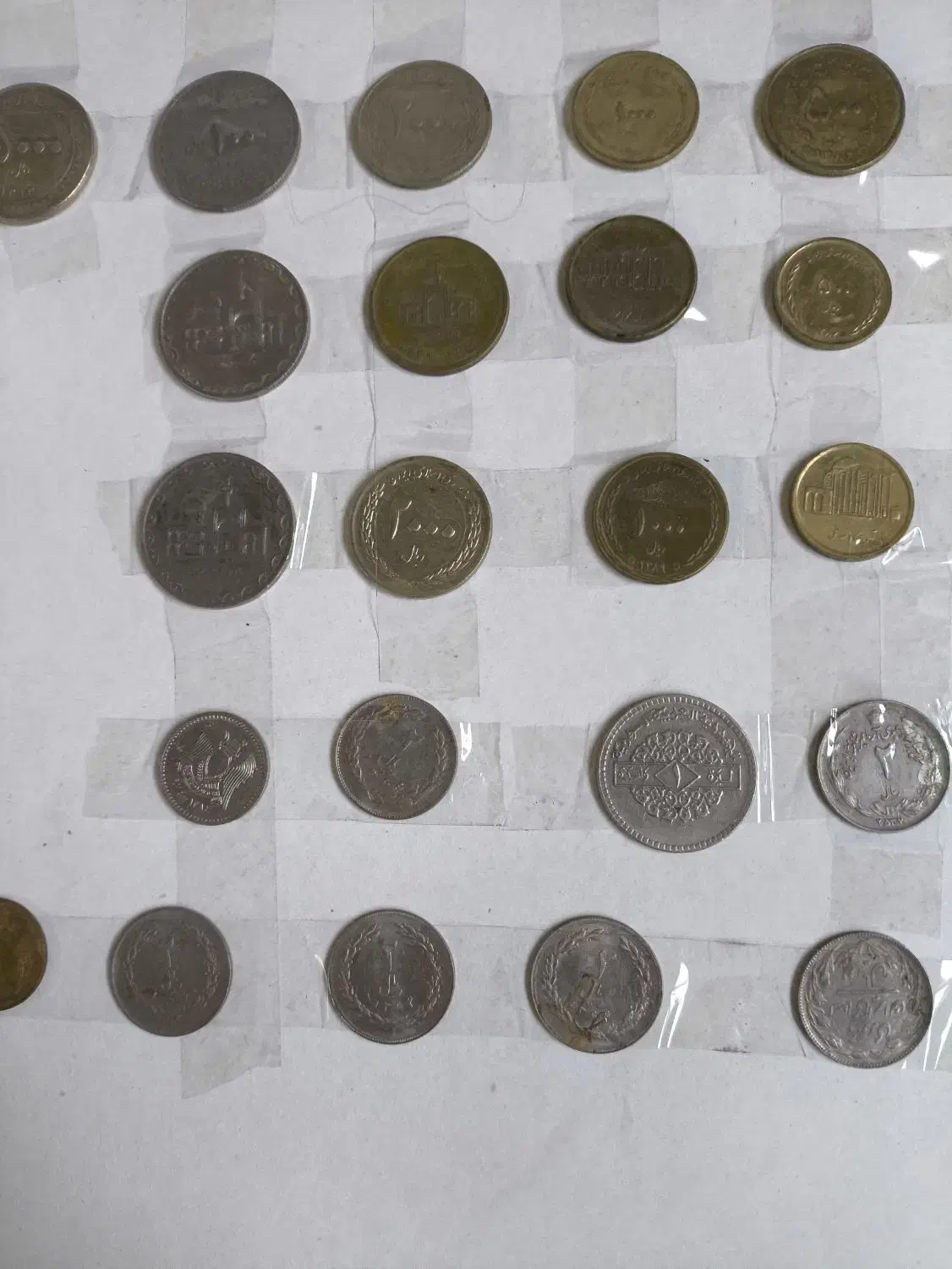 آلبوم تمبر و سکه|کلکسیون سکه، تمبر، اسکناس|رشت, امین الضرب|دیوار