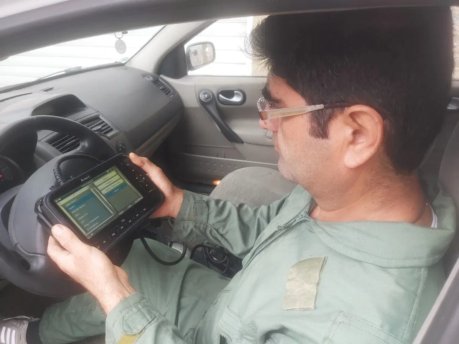 مکانیک و عیبیاب خودرو -مهندس مکانیک-دیاگ تخصصی|خدمات موتور و ماشین|رشت, یخسازی|دیوار