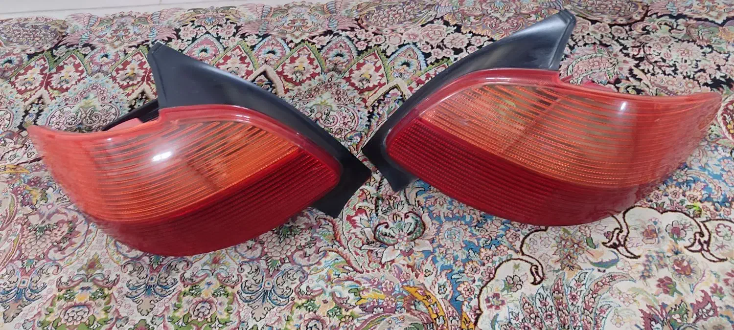 چراغ عقب و جلو 206|قطعات یدکی و لوازم جانبی|پاکدشت, پاکدشت (مامازند)|دیوار