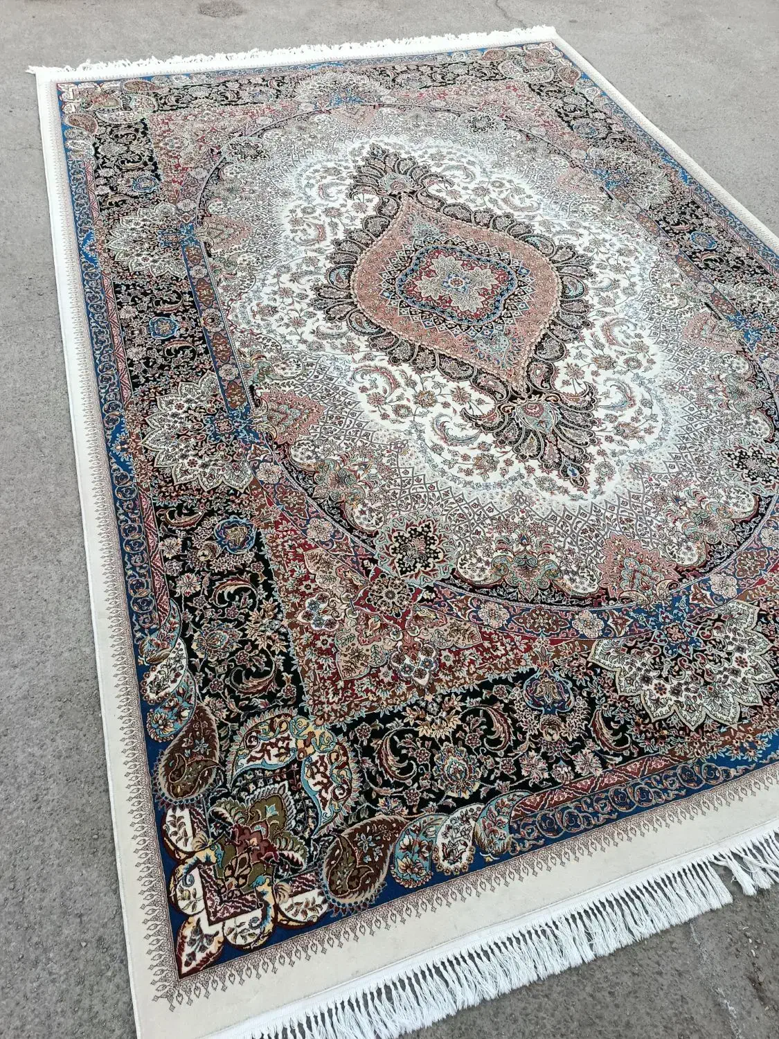 ۵ مدل جفت ۹ متری ۷۰۰ و ۱۲۰۰ شانه|فرش|مشهد, عامل|دیوار