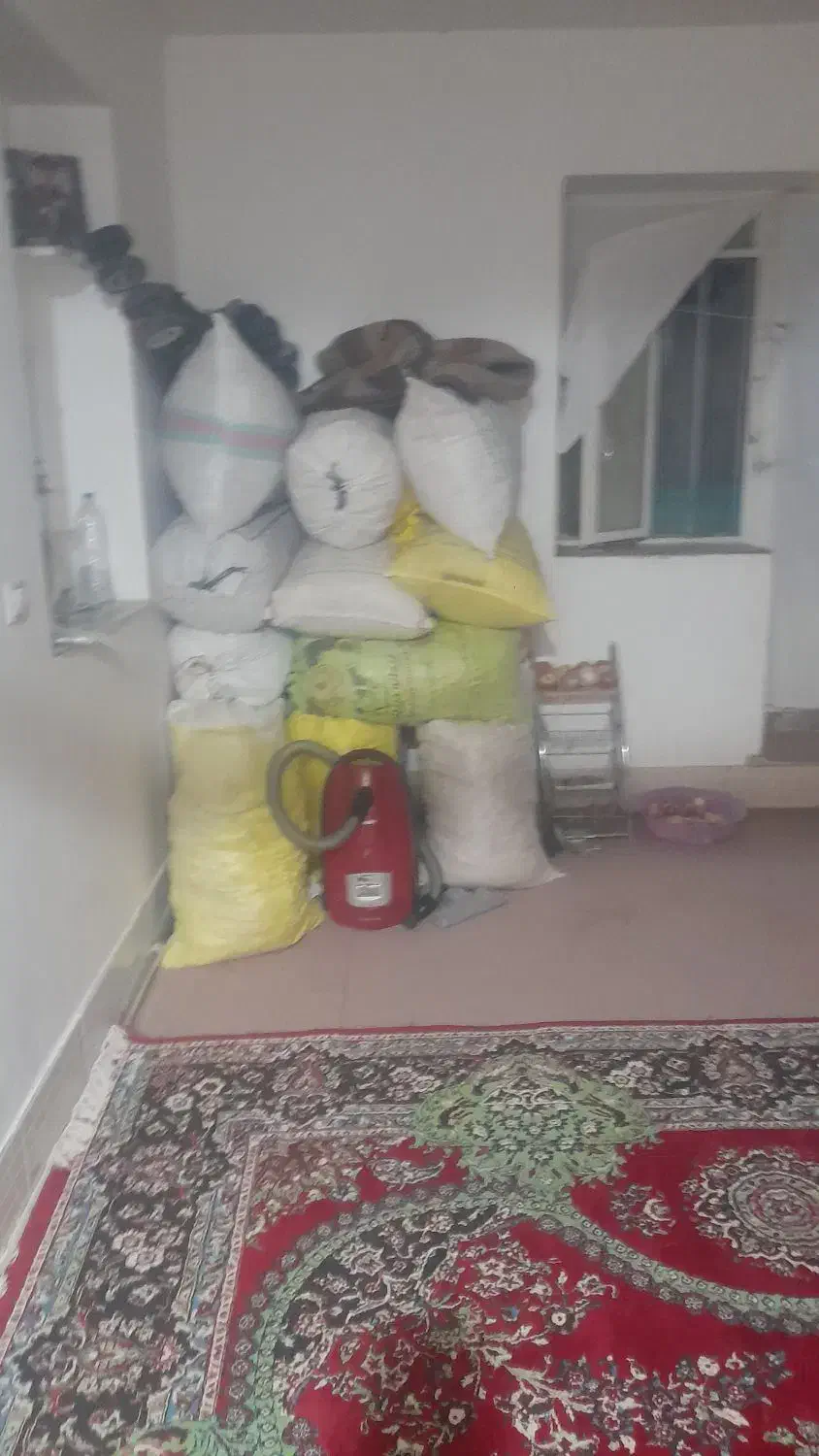 نان خشک وکیسه خالی|عمدهفروشی|بوژگان, |دیوار