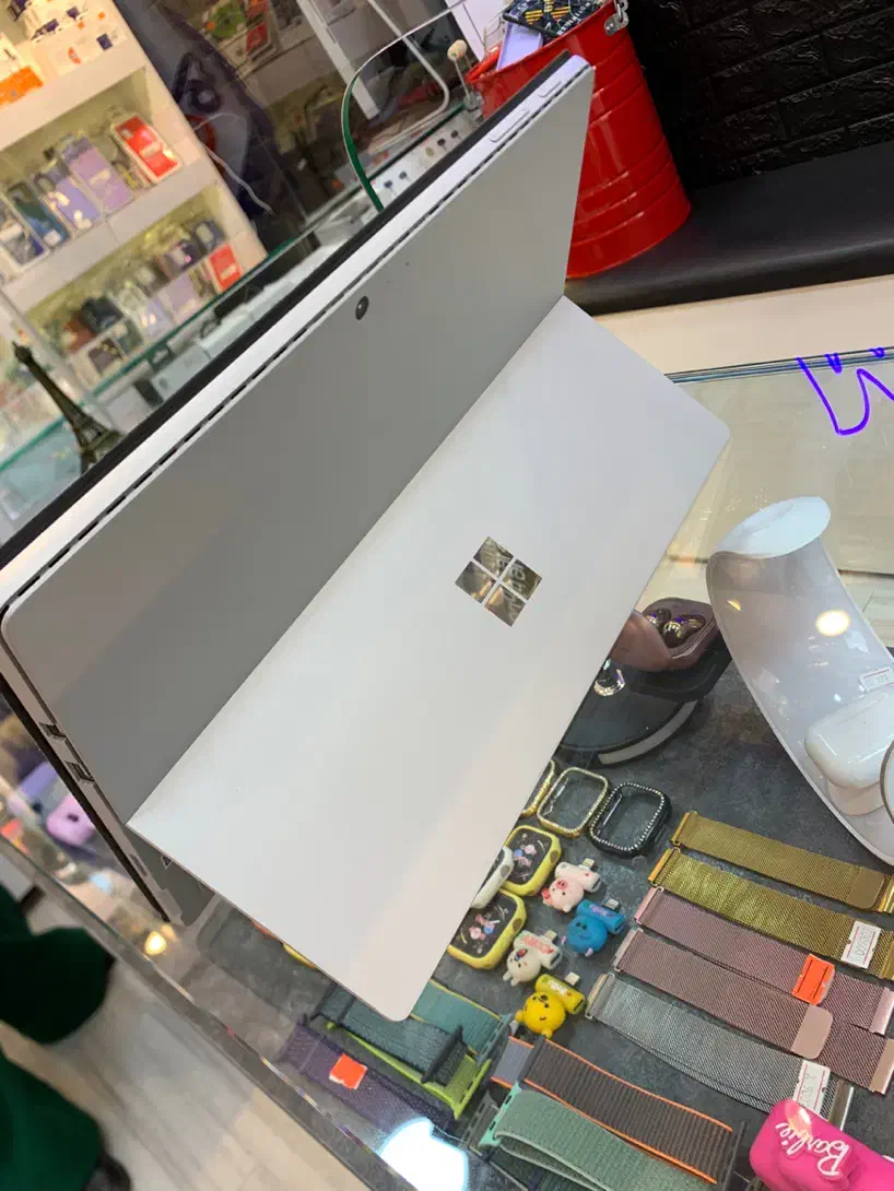 لپ تاپ Surface Pro 5 Core i5 256GB R8|رایانه همراه|بندر انزلی, امامزاده|دیوار
