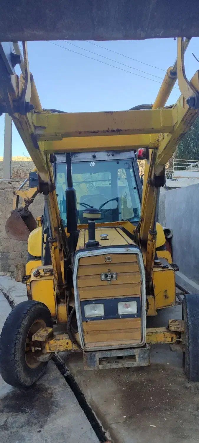 بیل بکهو|خودرو سنگین|ماهیدشت, |دیوار