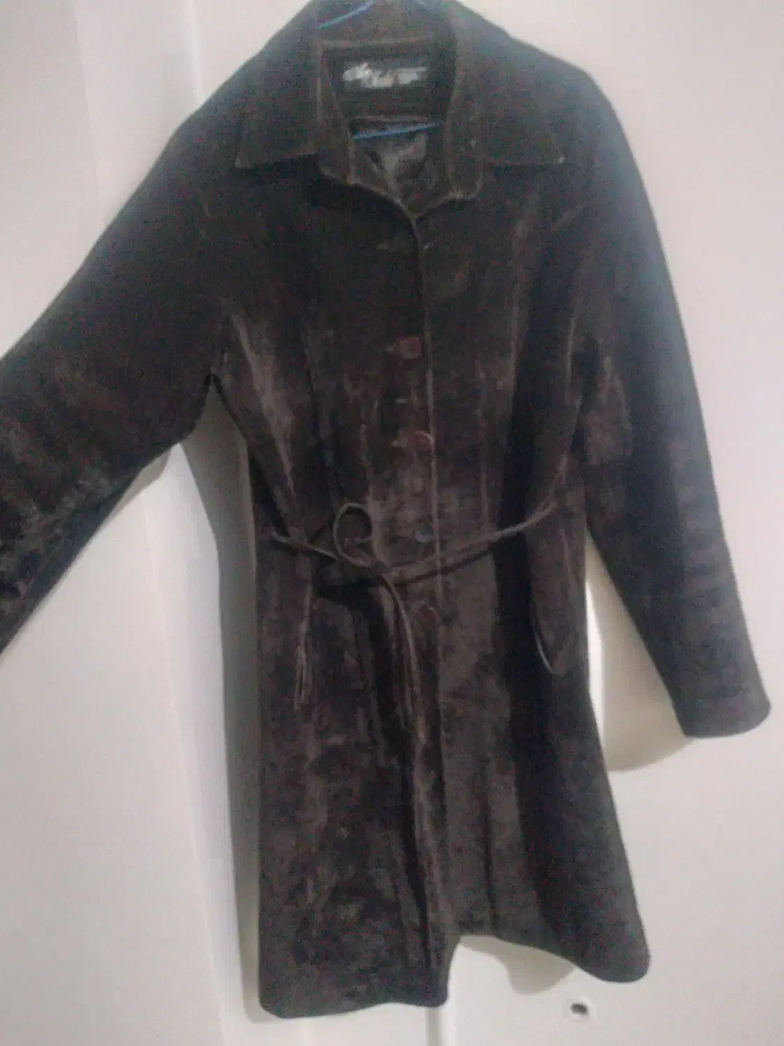 کت زنانه|لباس|اندیشه, اندیشه فاز ۱|دیوار