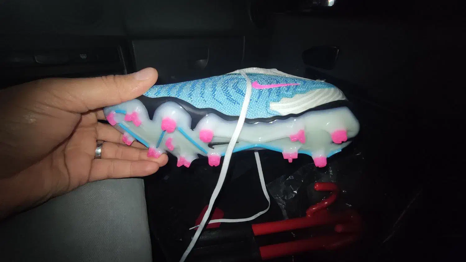 کفش چمن خارجی اصلی|کیف، کفش، کمربند|سیرجان, |دیوار