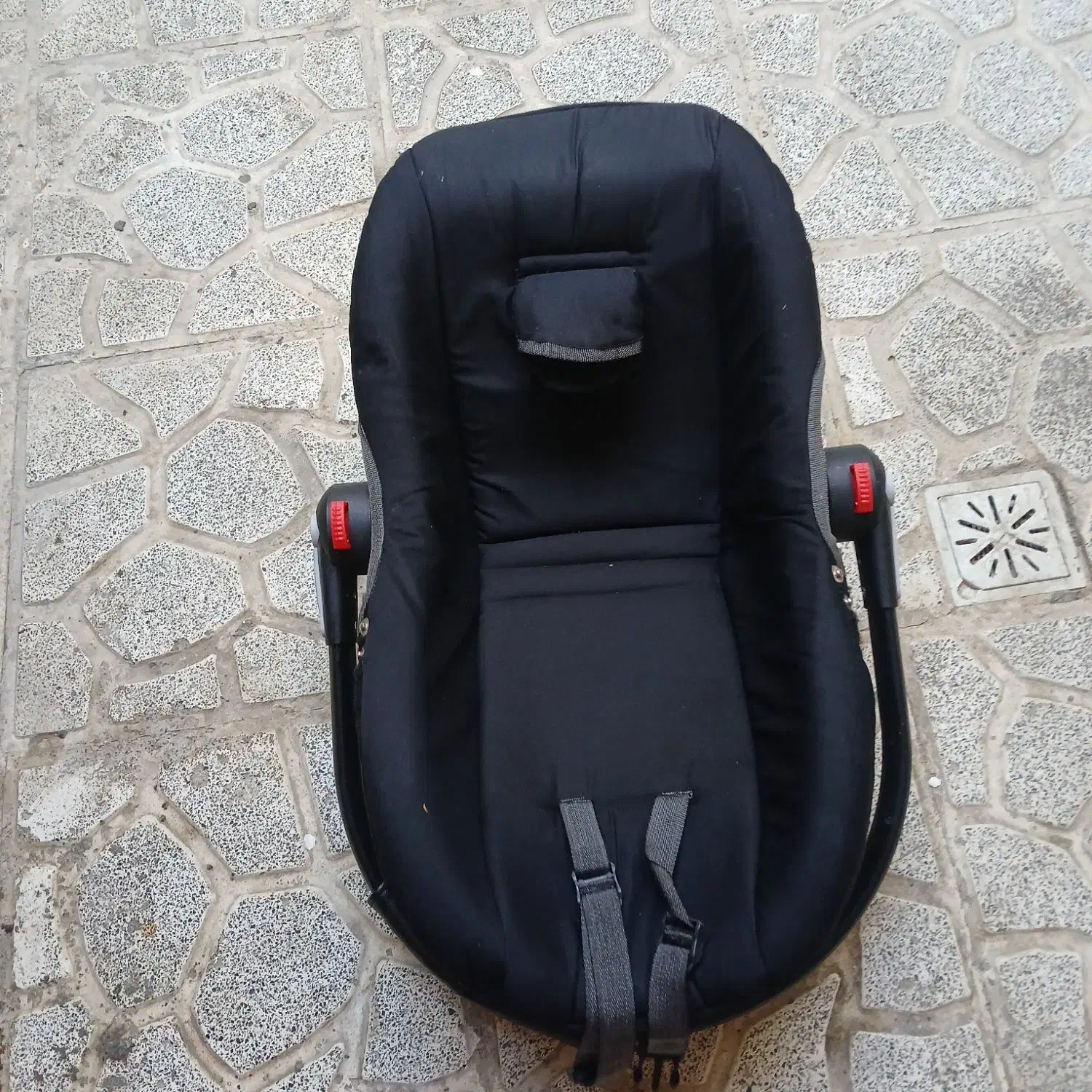 صندلی اتومبیل کودک با کریر نو نو .|کالسکه و لوازم جانبی|مشهد, زیرکن|دیوار